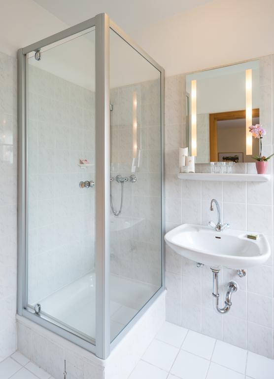 Hotel Fontana - Adults Only Bad Breisig Bagian luar foto